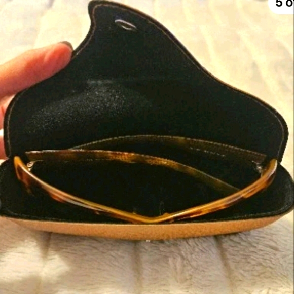 Tommy Hilfiger Tortoise Frame Sunglasses TH8076 Great Condition Ray Ban Case - Picture 5 of 6
